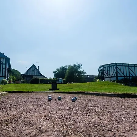 Avec Piscine, Jardin Bonneville-la-Louvet