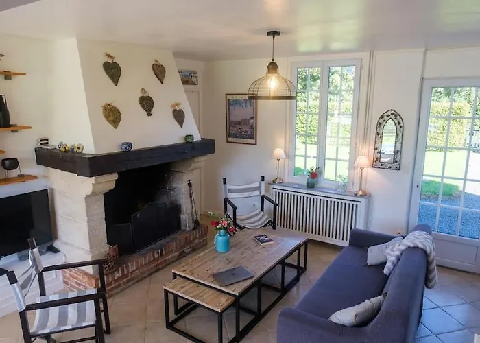 Avec Piscine, Jardin